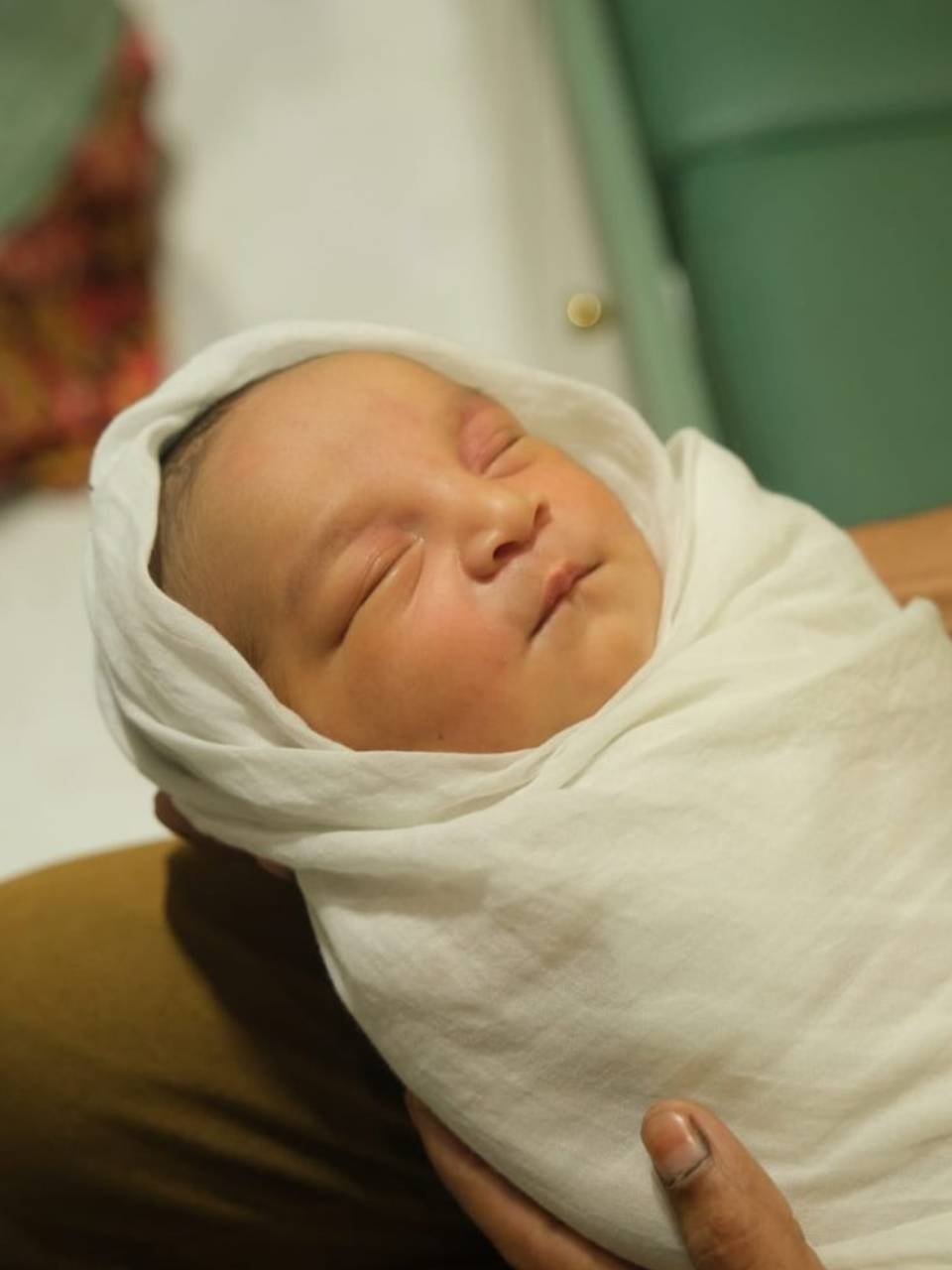 About Dr. Milind Chauhan %country (title)% gallery06